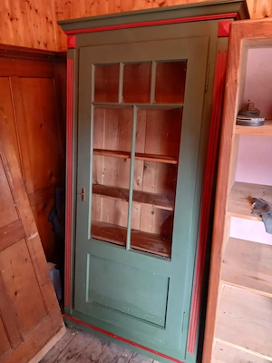 Kasten (Bauernschrank) Bild 2