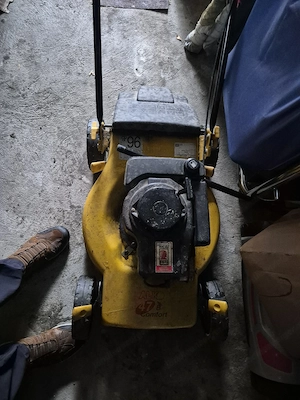 Rasenmäher Alt 2 mal Bild 4