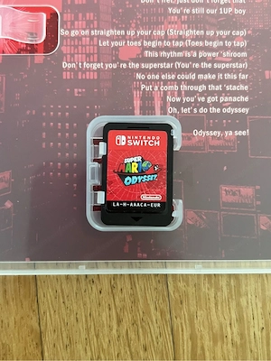 Nintendo Switch Super Mario Odyssey Bild 2