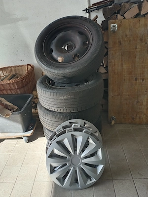 4 Stahlfelgen 6 1 2 x 16, ET 26, 4-Loch, Lochkreis 4x108