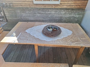 Eckbank mit Tisch und Stühlen Bild 3