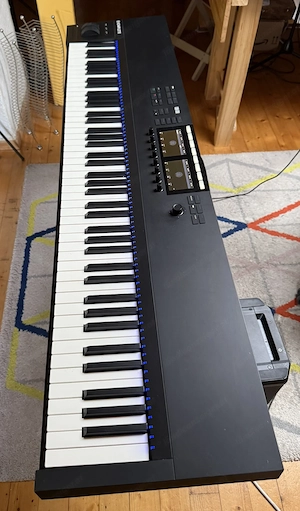 Komplete Kontrol S88 MK2