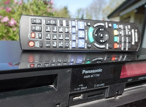 PANASONIC Blu-Ray Recorder DMR-BCT 740EG, 500 GB, mit orig. Fernbedienung
