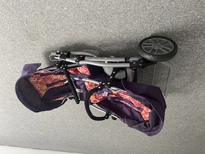 Puppenkinderwagen für 2 