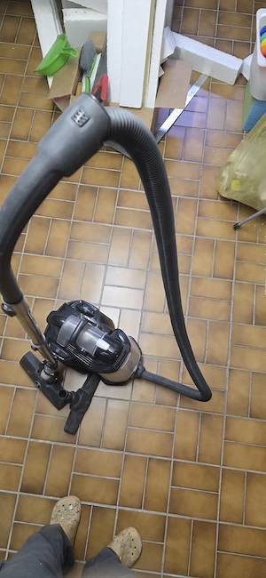 AEG Staubsauger Bild 2