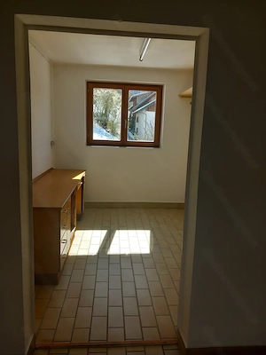 Garage mit Nebenraum  Bild 5