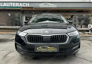 Skoda Octavia Bild 2