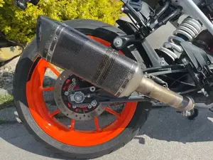 Ktm Duke 390 Bj. 2021 Bild 2