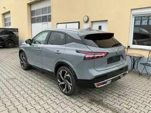 Nissan Qashqai Tekna+ Premium Paket 1.3 DIG-T MHEV 158PS Xtronic Bild 4