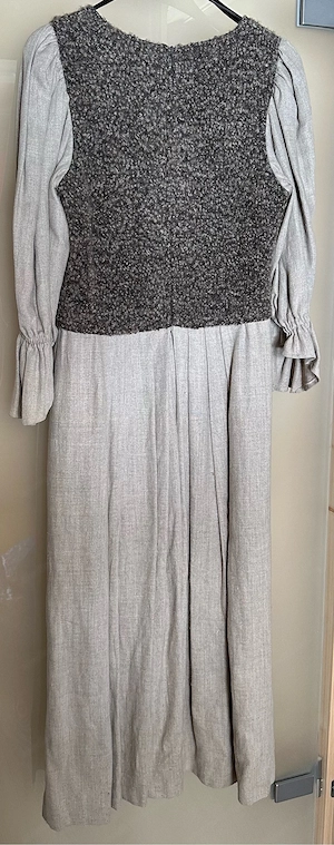 Landhaus Tracht Kleid Leinen beigegrau Bild 6