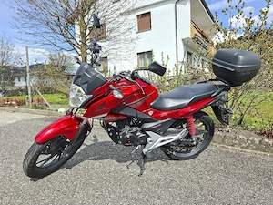 125er Honda Motorrad Bild 4
