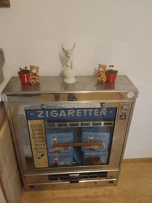 Zigaretten Automat aus Edelstahl  Bild 2