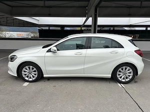 Mercedes A180d Bild 3