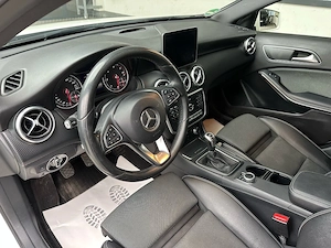 Mercedes A180d Bild 6