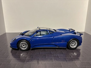 Modellauto 1 18 Motormax Pagani C12 blau in OVP Bild 6