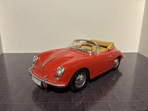 Modellautos 1 18 Bburago und Hot Wheels 250 GTO, Ferrari Enzo, Porsche 356, Jaguar SS und MB Bild 5