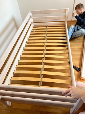 Neuwertiges Hochbett zu verkaufen  Bild 2