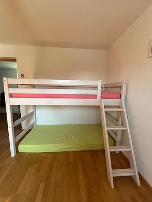 Neuwertiges Hochbett zu verkaufen  Bild 3