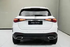 MERCEDES-BENZ GLC 300 Bild 11