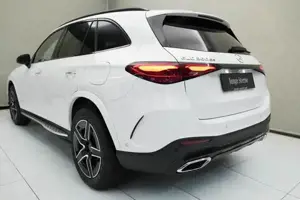 MERCEDES-BENZ GLC 300 Bild 12