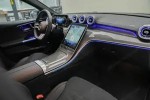 MERCEDES-BENZ C 300 Bild 10