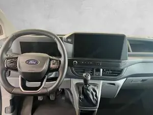 Ford Transit Bild 8