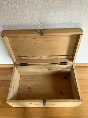 Alte Holzkiste Bild 3