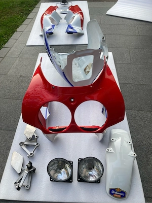 Honda vfr NC 30 verkleidung Bild 3