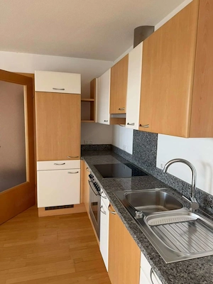 Küche inkl. E-Geräte Bild 9