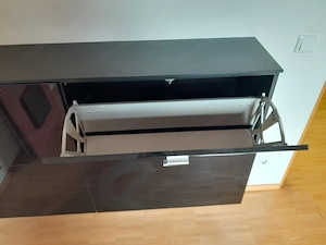 Schuhängeschrank zu verschenken  Bild 2