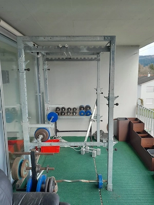Powerrack mit viel Zubehör 