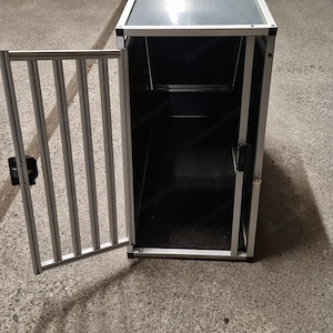 Hundebox stabil massive Sonderanfertigung Bild 4