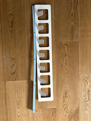 Gratis Standspiegel mit Garderobenleiste Bild 2