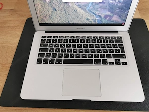 MacBook Air (Early 2015, 13" Zoll, 128GB, 8GB RAM) in der Farbe Silber Bild 5