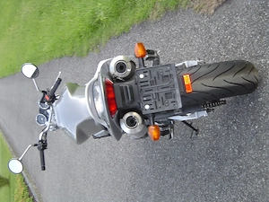 Motorrad Honda Hornet 900 Bild 4