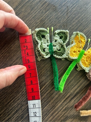 Handarbeit: 4 Schmetterlinge Bild 2