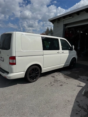 VW Transporter T5 Bild 2