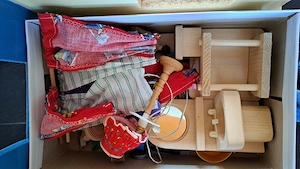 Puppenwohnung samt Inventar