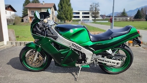 Yamaha FZR 1000 Bild 2