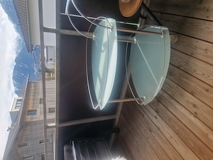 Design-Servierwagen mit Glasauflagen  Bild 2