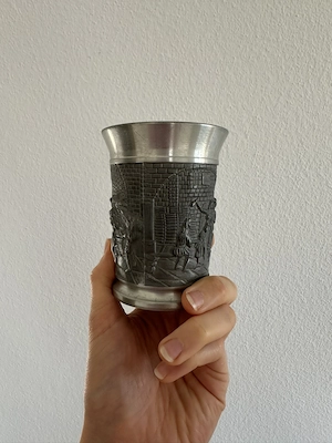 Zinnbecher-Set 7-teilig, Burgmotiv Bild 4