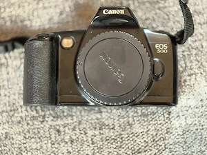 Canon EOS 500 Analog-Set - Komplettpaket mit 3 Objektiven & Blitz 380EX Bild 5