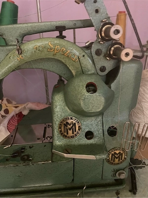 Einfass und Oberdeck i. Nähmaschiene Bild 6