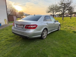 Mercedes-Benz E 350 CDI 4Matic AMG Line Bild 3