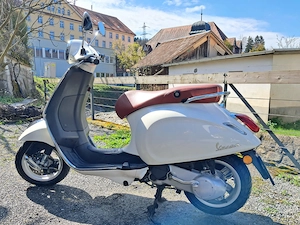 Vespa Primavera 50 ccm 2 Takt Bild 3