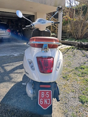Vespa Primavera 50 ccm 2 Takt Bild 4