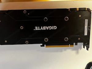 Gigabyte  GeForce GTX 1080 GV-N1080WF3OC-8GD Bild 2
