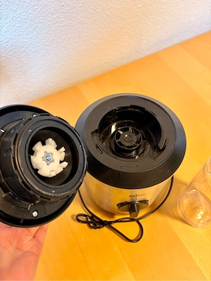 Braun Standmixer mit Glasbehälter + 2x 600ml To-Go Becher   top Zustand Bild 2