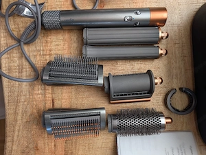 dyson airwrab hairstyler