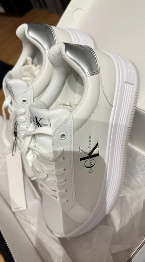 Calvin Klein Limited Edition  Bild 2